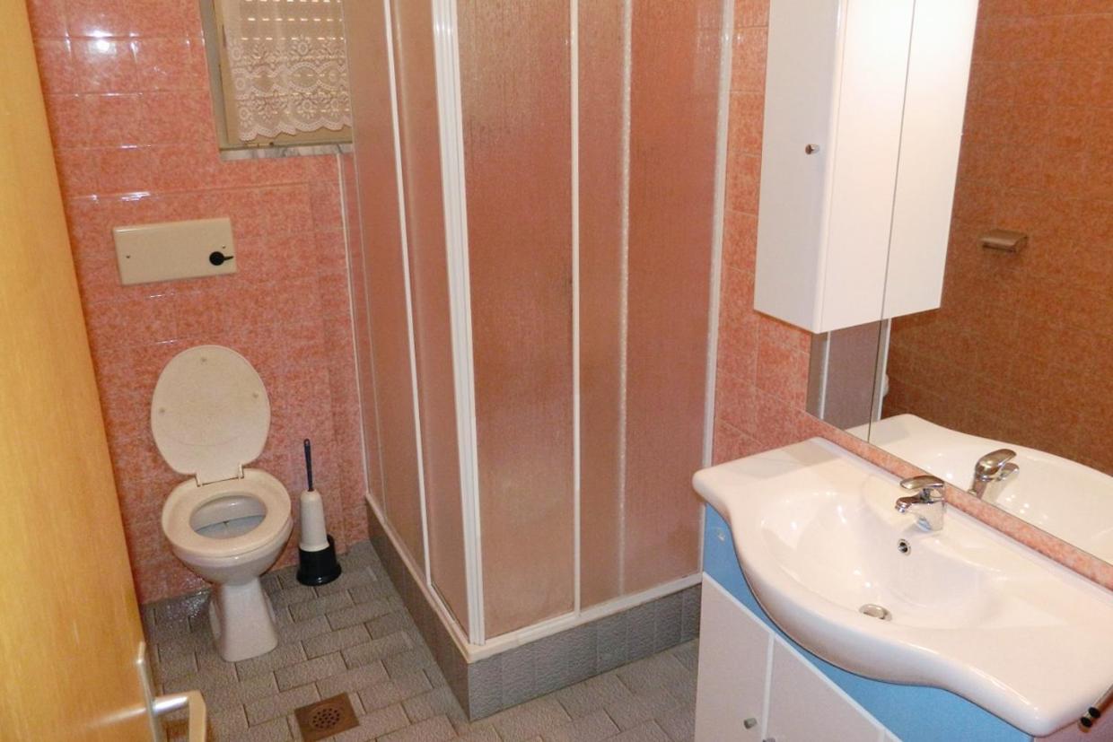 Studio Palit 3195A Buitenkant foto